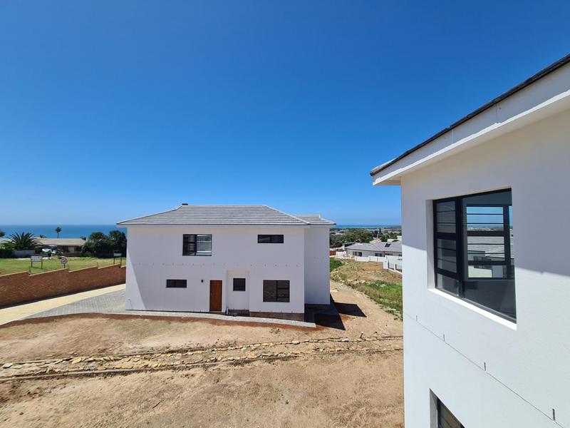 3 Bedroom Property for Sale in C Place Eastern Cape